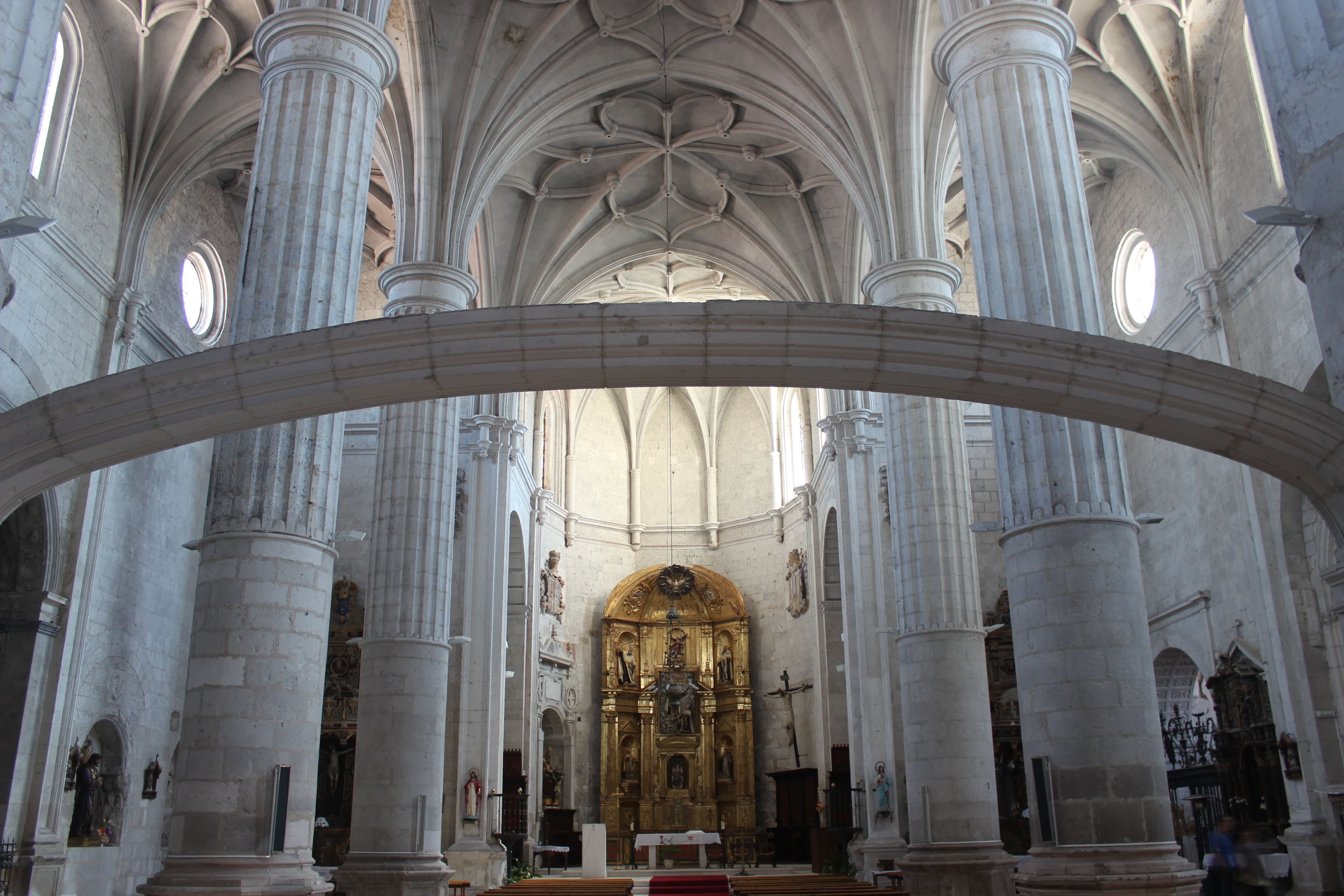 Excolegiata de Santa María. Interior