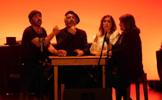 TEATRO PARA ADULTOS "TINAJOIRA" DE MAYALDE